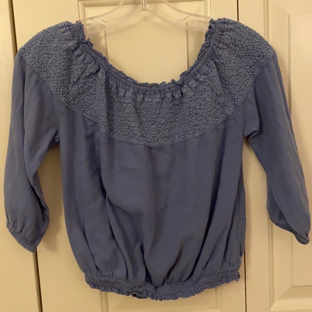 Aerie top